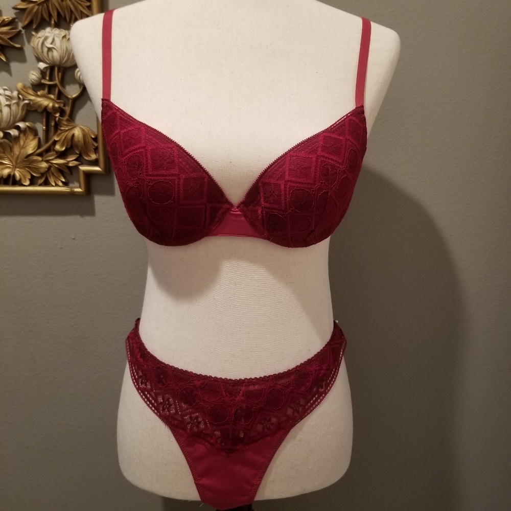 Joe Fresh bra and thong